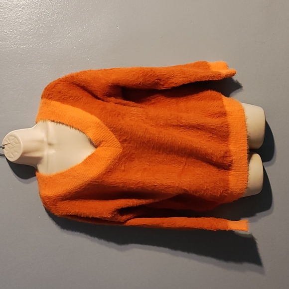 Emory Park women's orange fuzzy soft oversized small sweater - Picture 4 of 16
